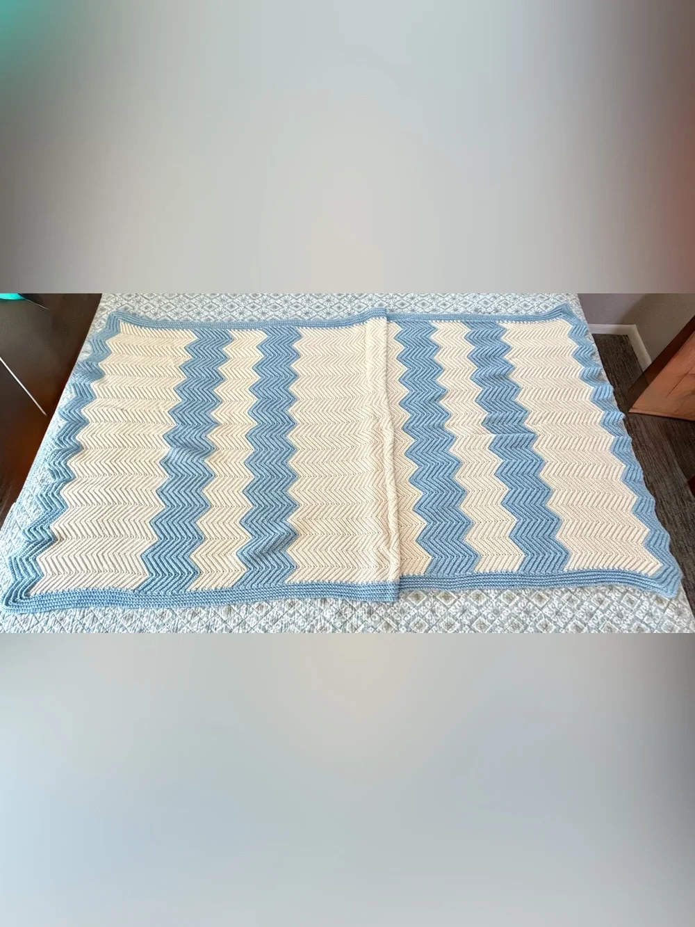 Large Vintage Hand Made Crochet Blue & White Throw Chevron Stripe Afghan